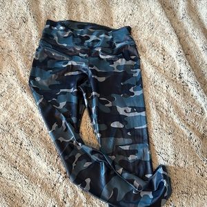NWT NEVER WORN NIKE LEGGINGS